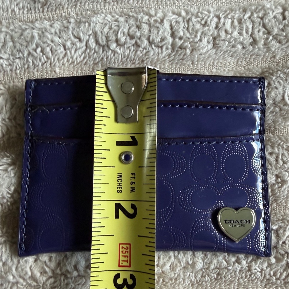 Coach Purple Patent Leather Signature Monogram Card Case Heart Logo Wallet - Picture 11 of 11